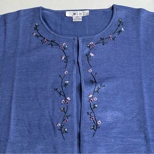 W&B Silk Blend Blue Cardigan w. Floral Embroidery Women’s - Size 2X